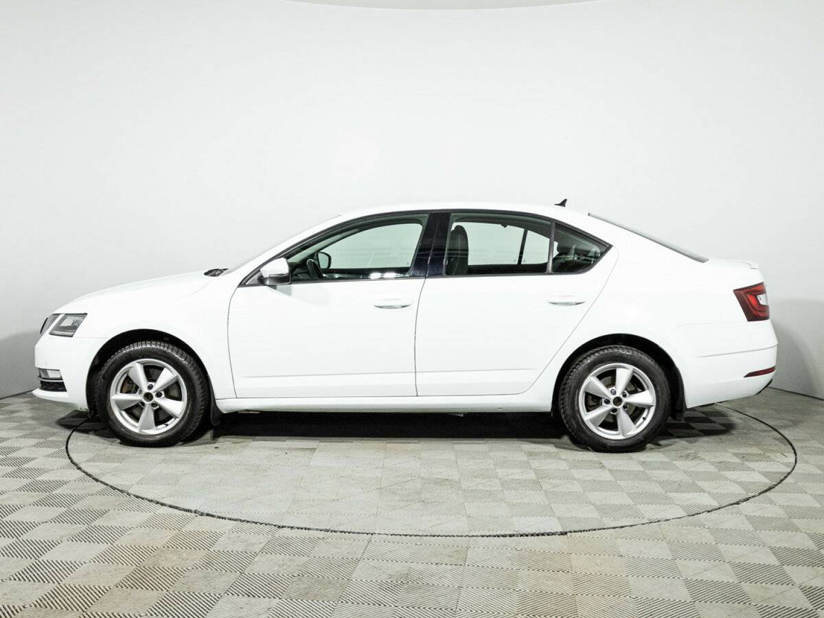 Skoda Octavia с пробегом — 2017 год. Фото: #7