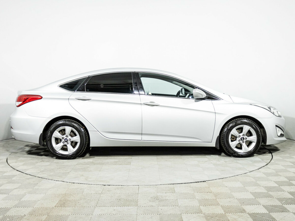 Hyundai i40 с пробегом — 2014 год. Фото: #3