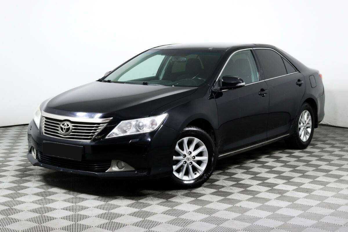 Toyota Camry с пробегом — 2012 год. Посмотреть фото