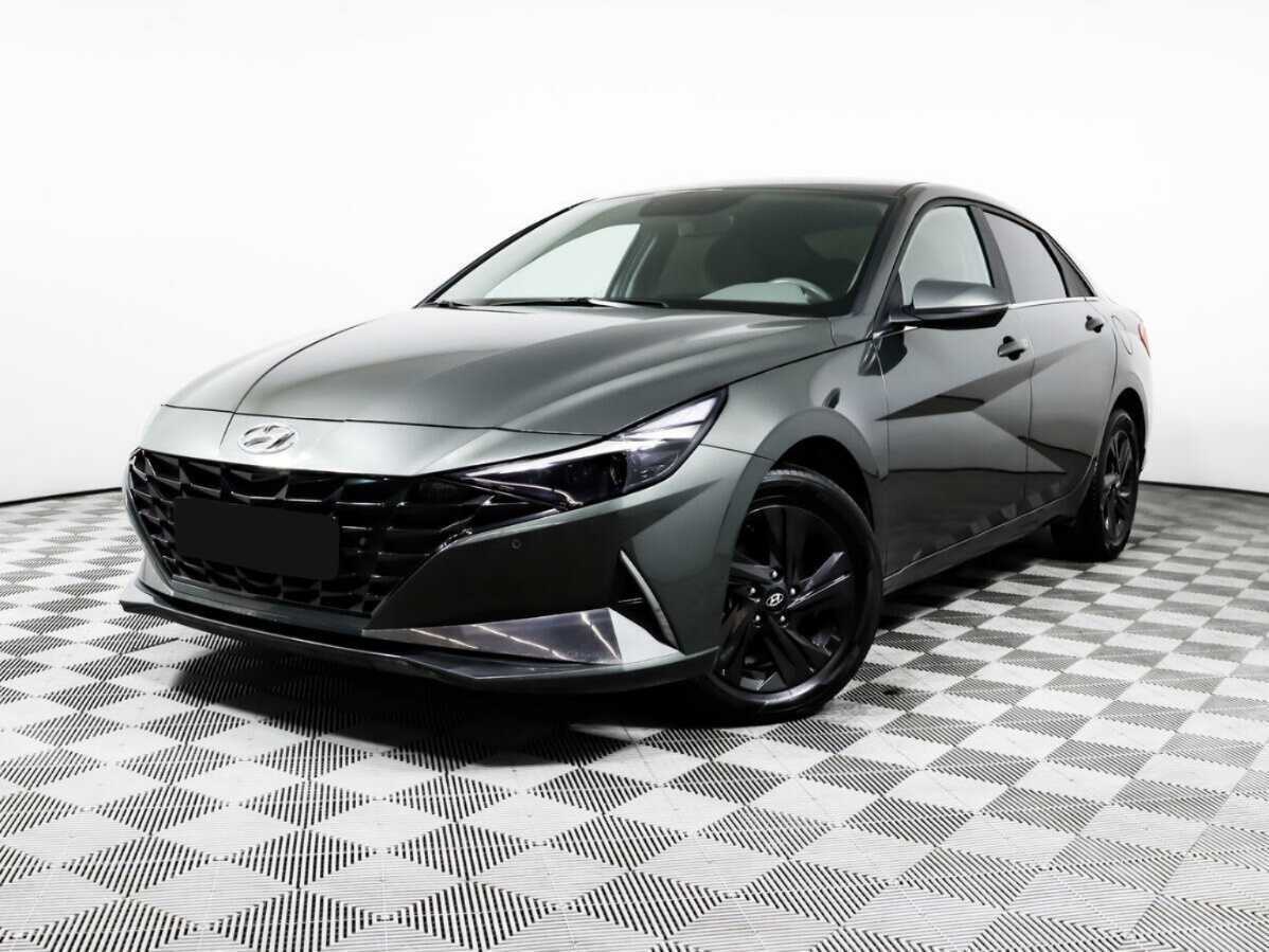 Hyundai Elantra с пробегом — 2021 год. Посмотреть фото