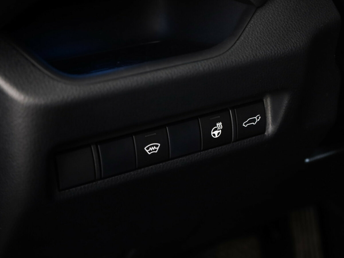 Toyota RAV4 с пробегом — 2019 год. Фото: #10