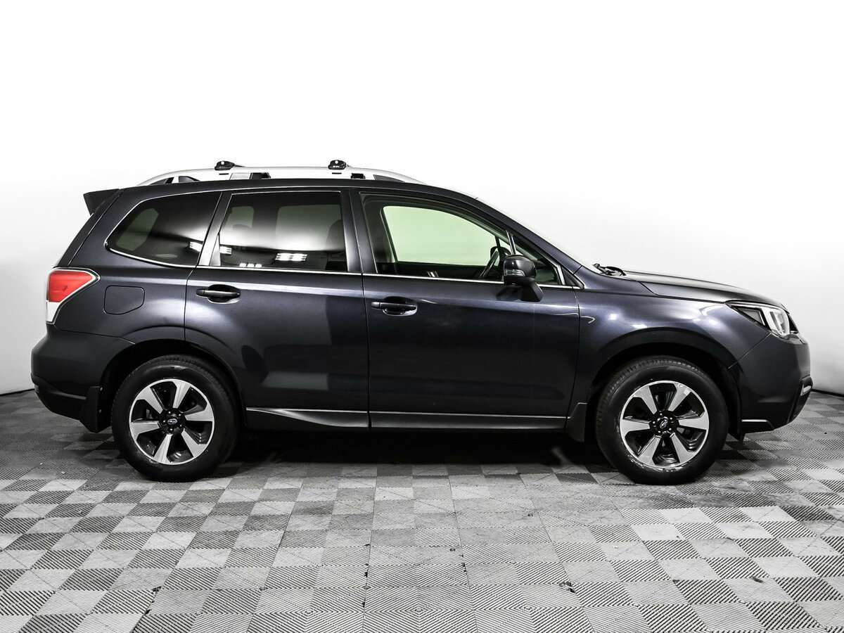 Subaru Forester с пробегом — 2017 год. Фото: #3