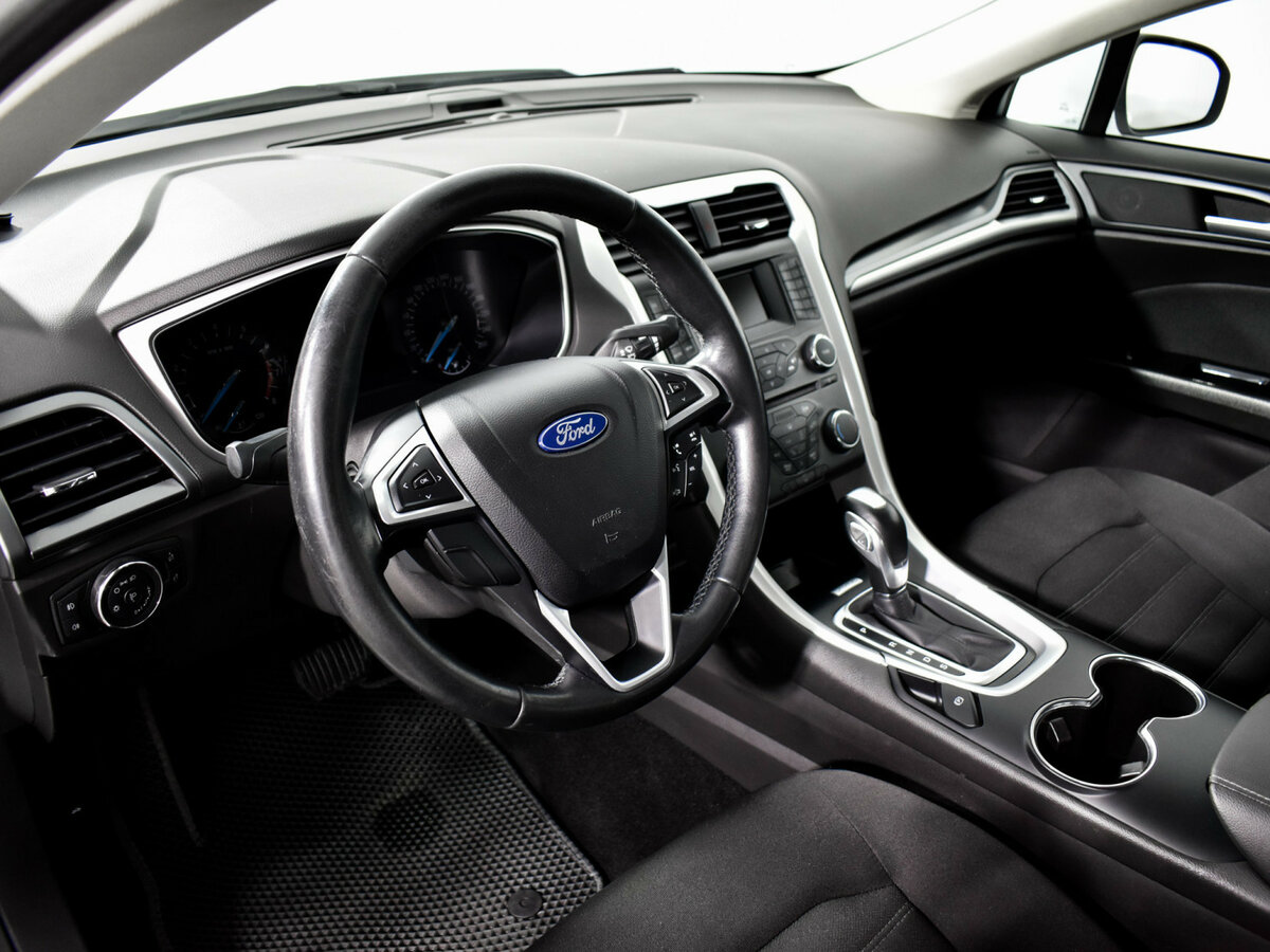Ford Mondeo с пробегом — 2017 год. Фото: #6