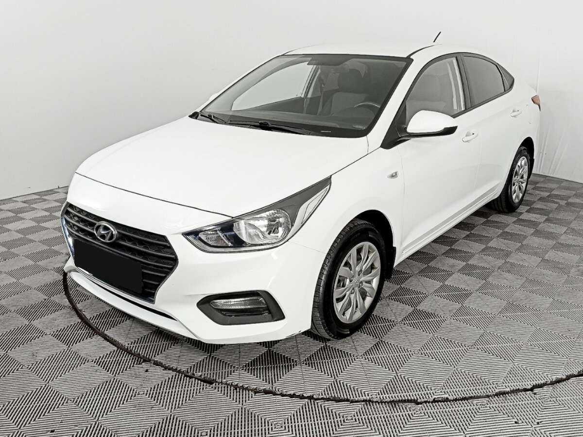 Hyundai Solaris с пробегом — 2017 год. Посмотреть фото
