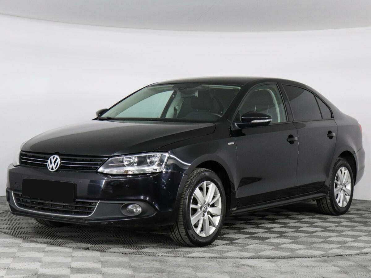 Volkswagen Jetta с пробегом — 2013 год. Фото: #0