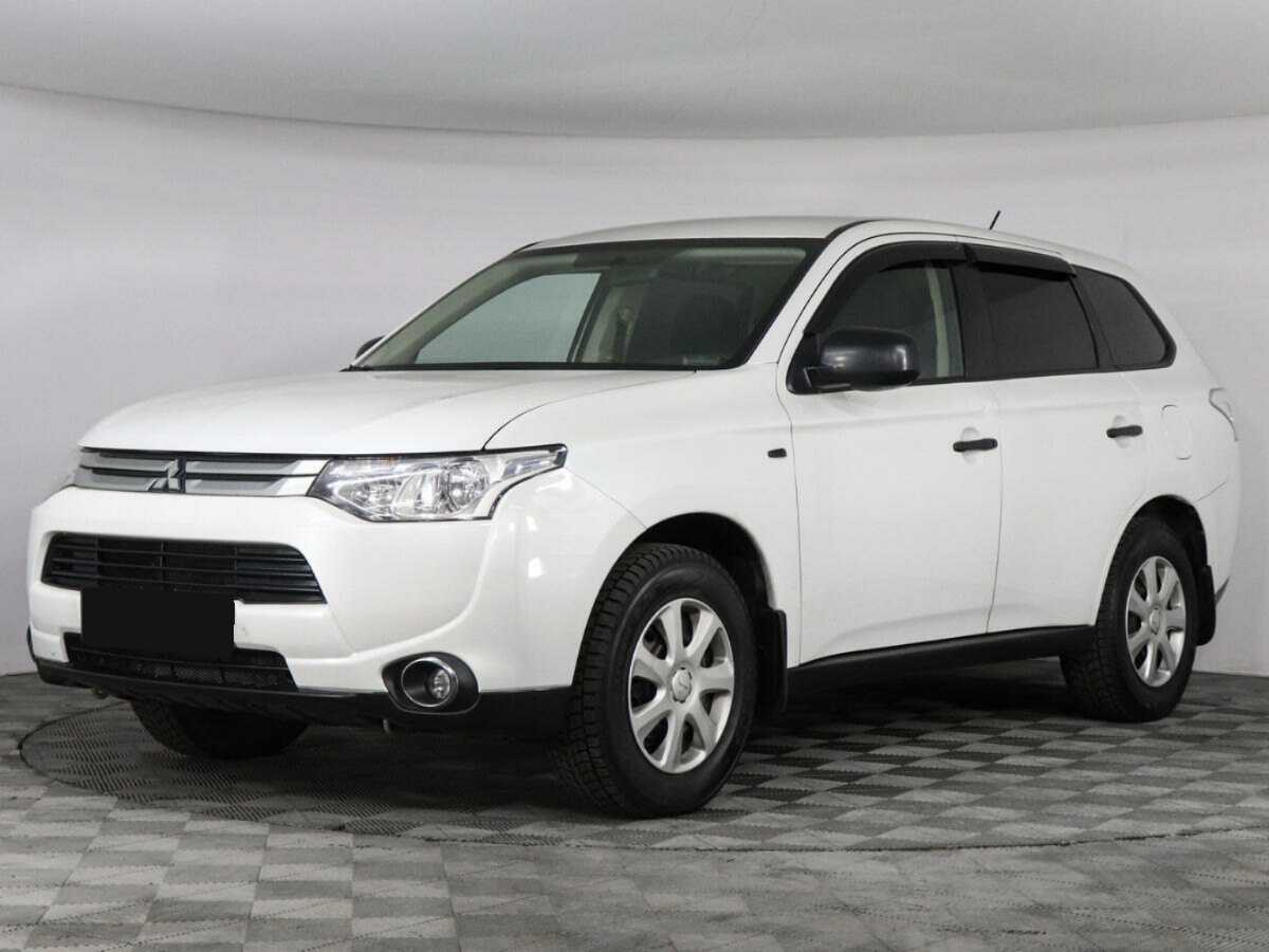 Mitsubishi Outlander с пробегом — 2014 год. Посмотреть фото