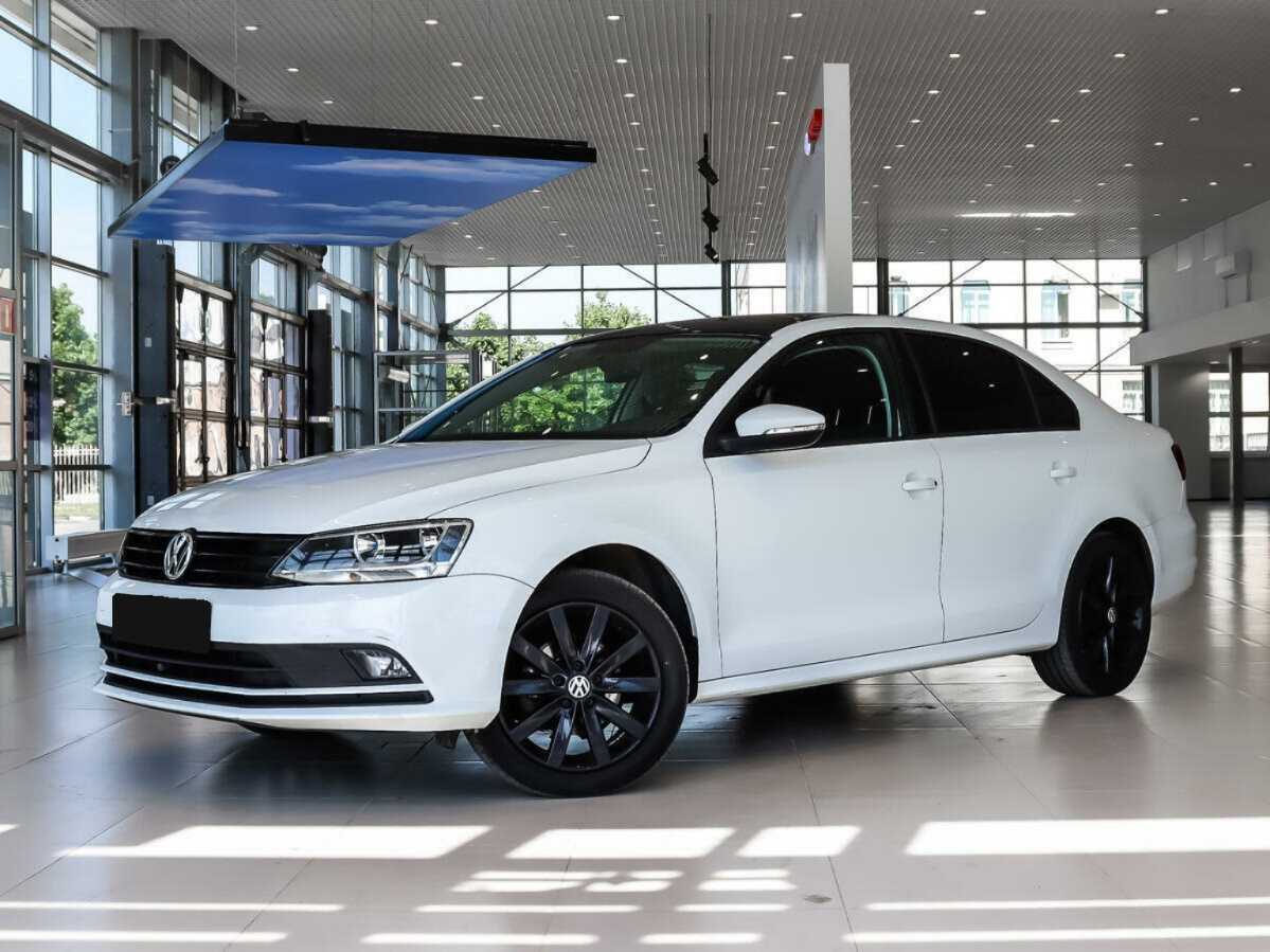 Volkswagen Jetta с пробегом — 2017 год. Посмотреть фото
