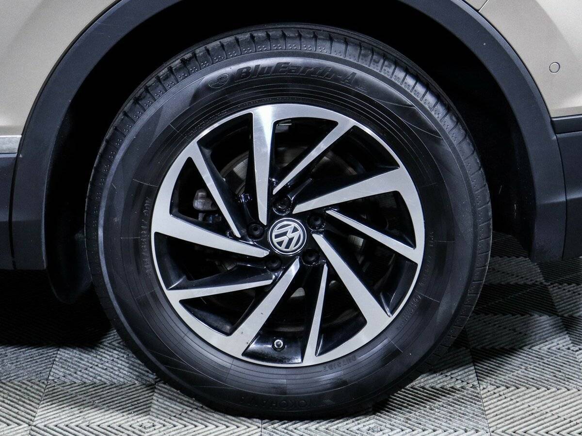 Volkswagen Tiguan с пробегом — 2018 год. Фото: #10