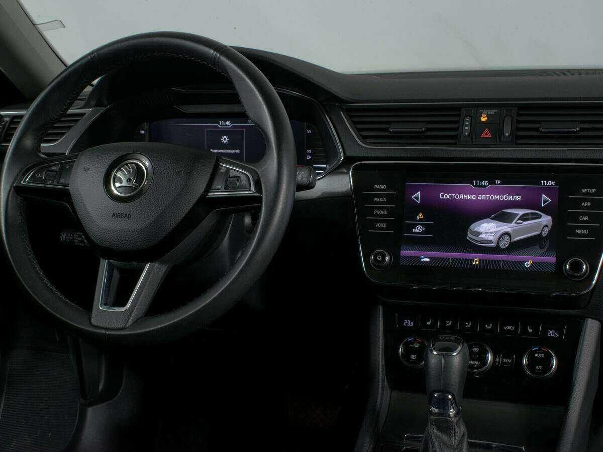 Skoda Superb с пробегом — 2019 год. Фото: #9