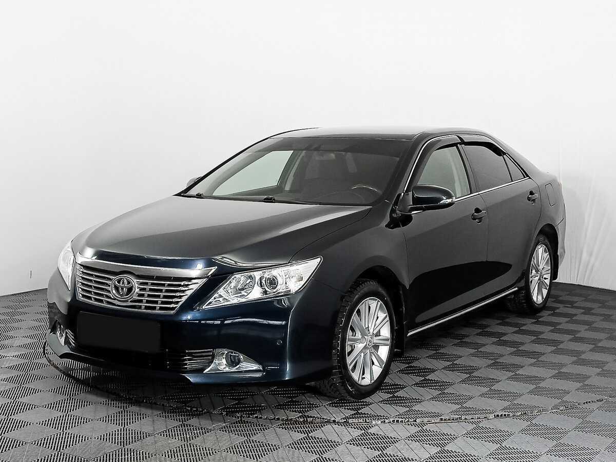 Toyota Camry с пробегом — 2014 год. Фото: #0