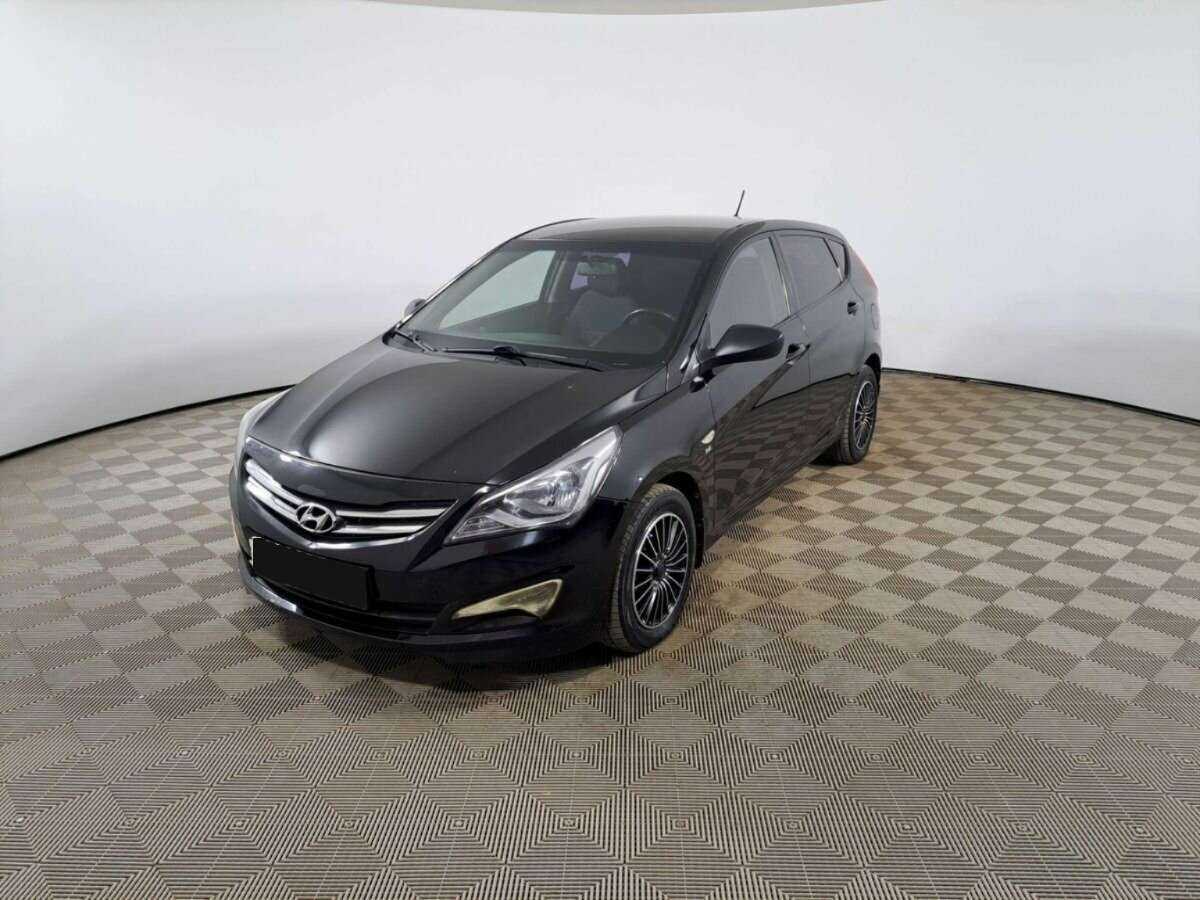 Hyundai Solaris с пробегом — 2015 год. Фото: #0