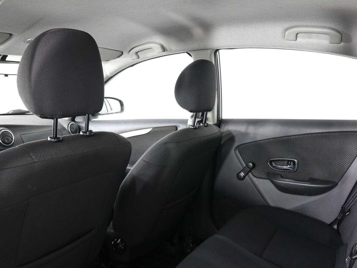 Nissan Almera с пробегом — 2014 год. Фото: #10