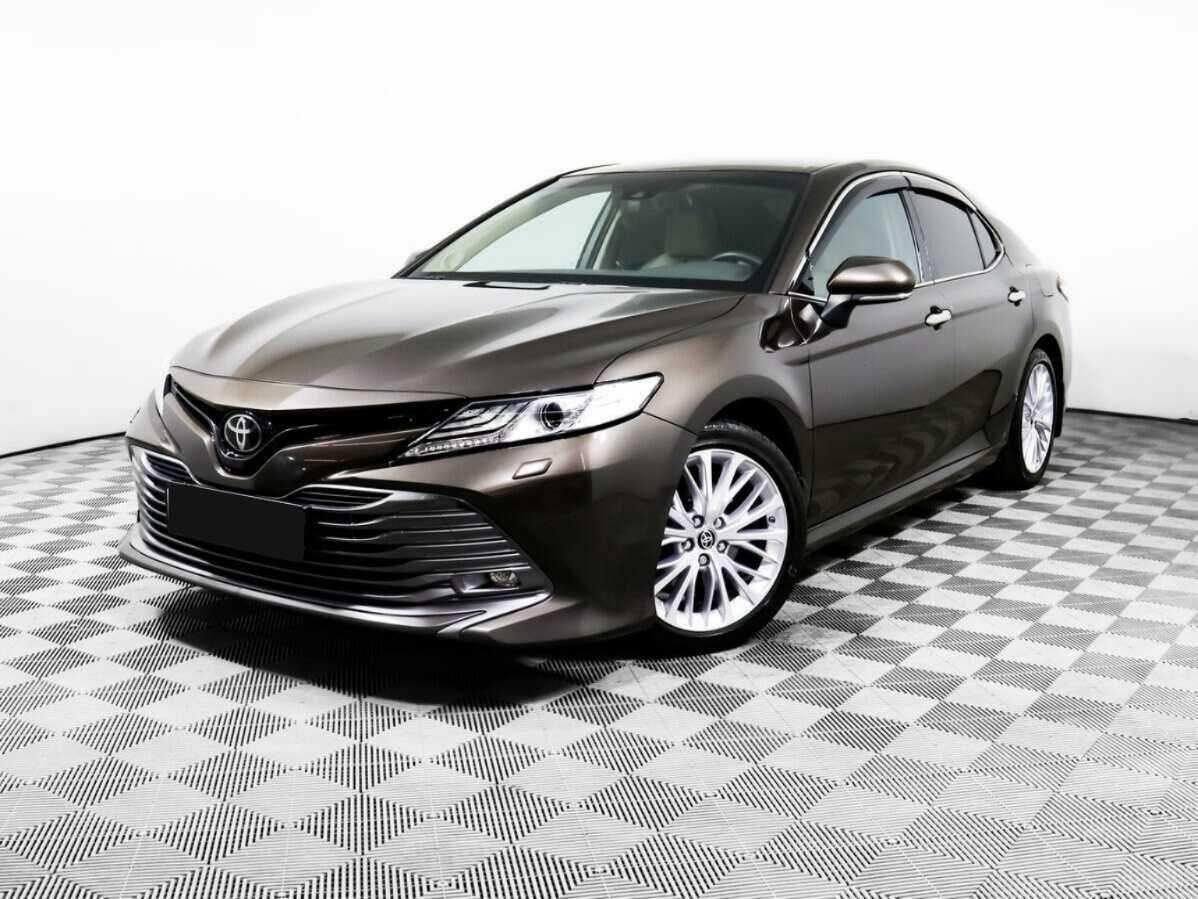 Toyota Camry с пробегом — 2020 год. Фото: #0