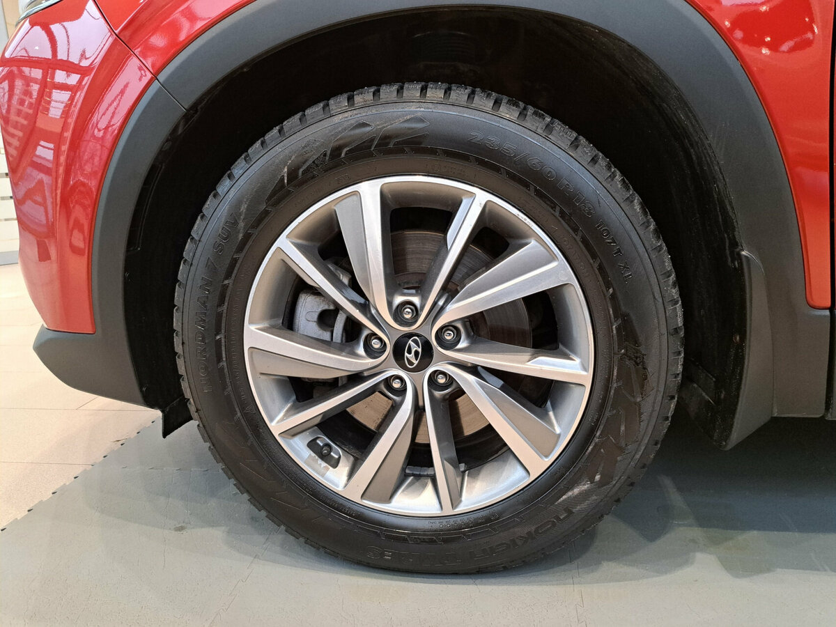 Hyundai Santa Fe с пробегом — 2019 год. Фото: #17