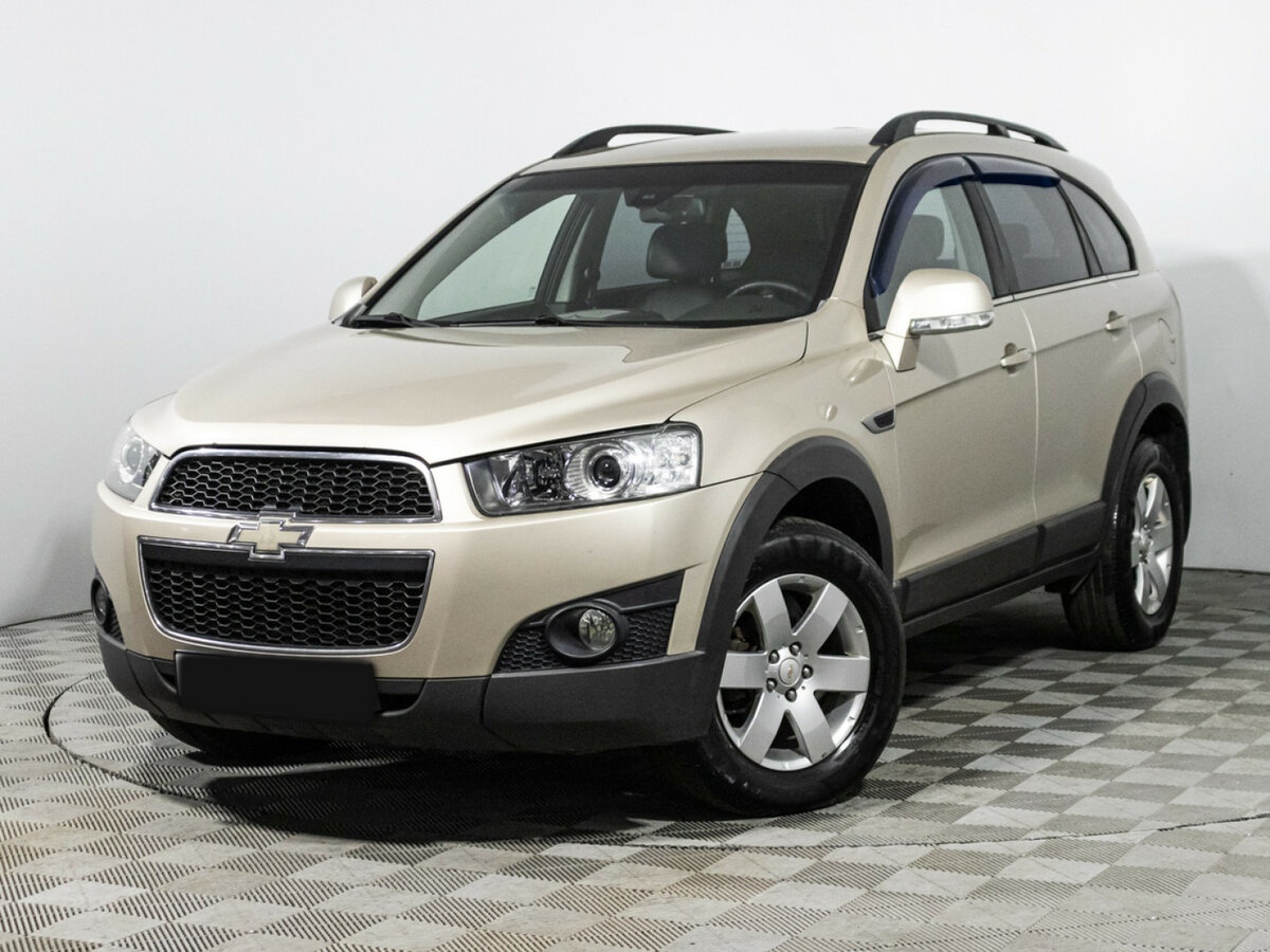 Chevrolet Captiva с пробегом — 2012 год. Фото: #0