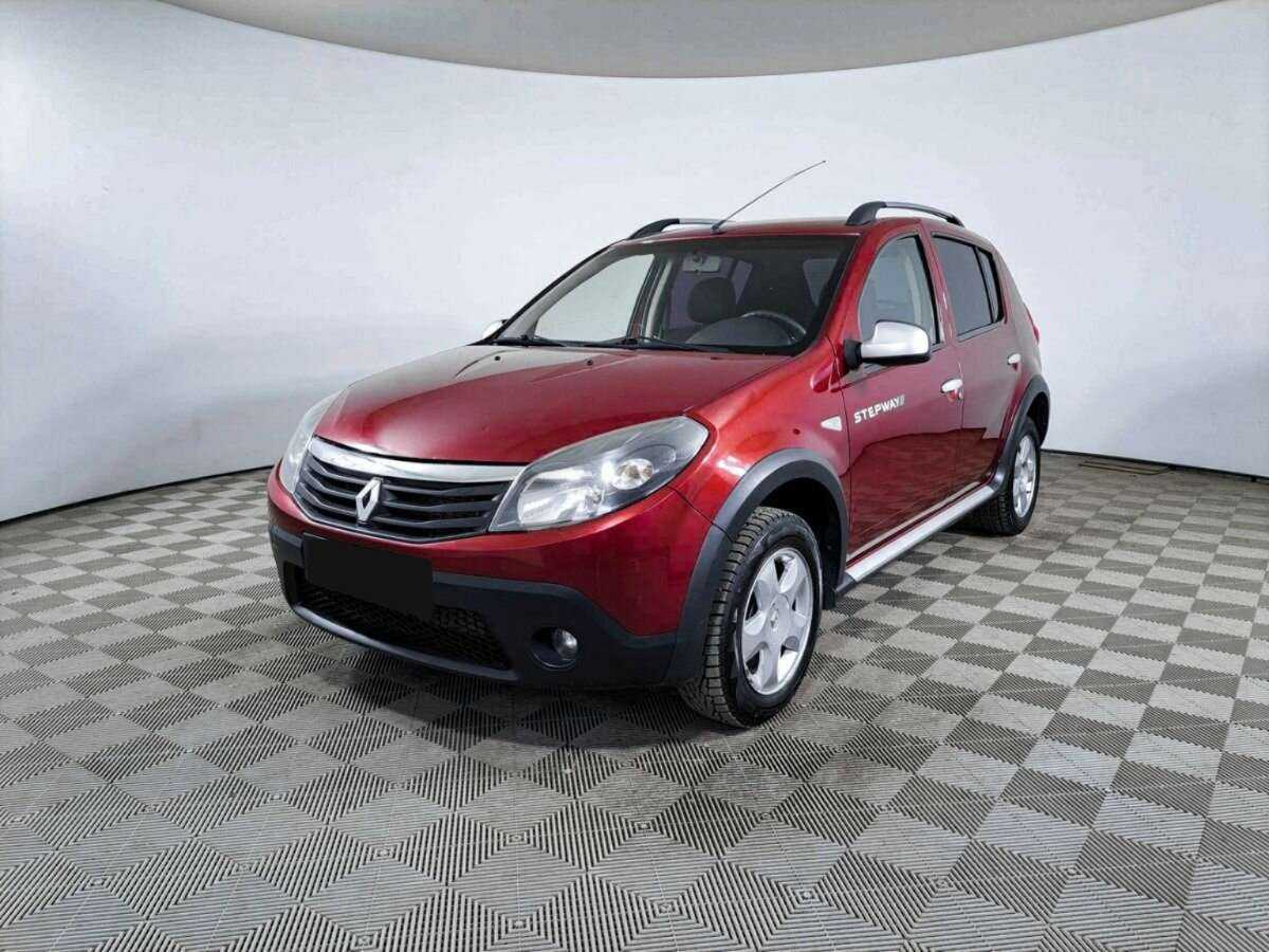 Renault Sandero с пробегом — 2012 год. Посмотреть фото