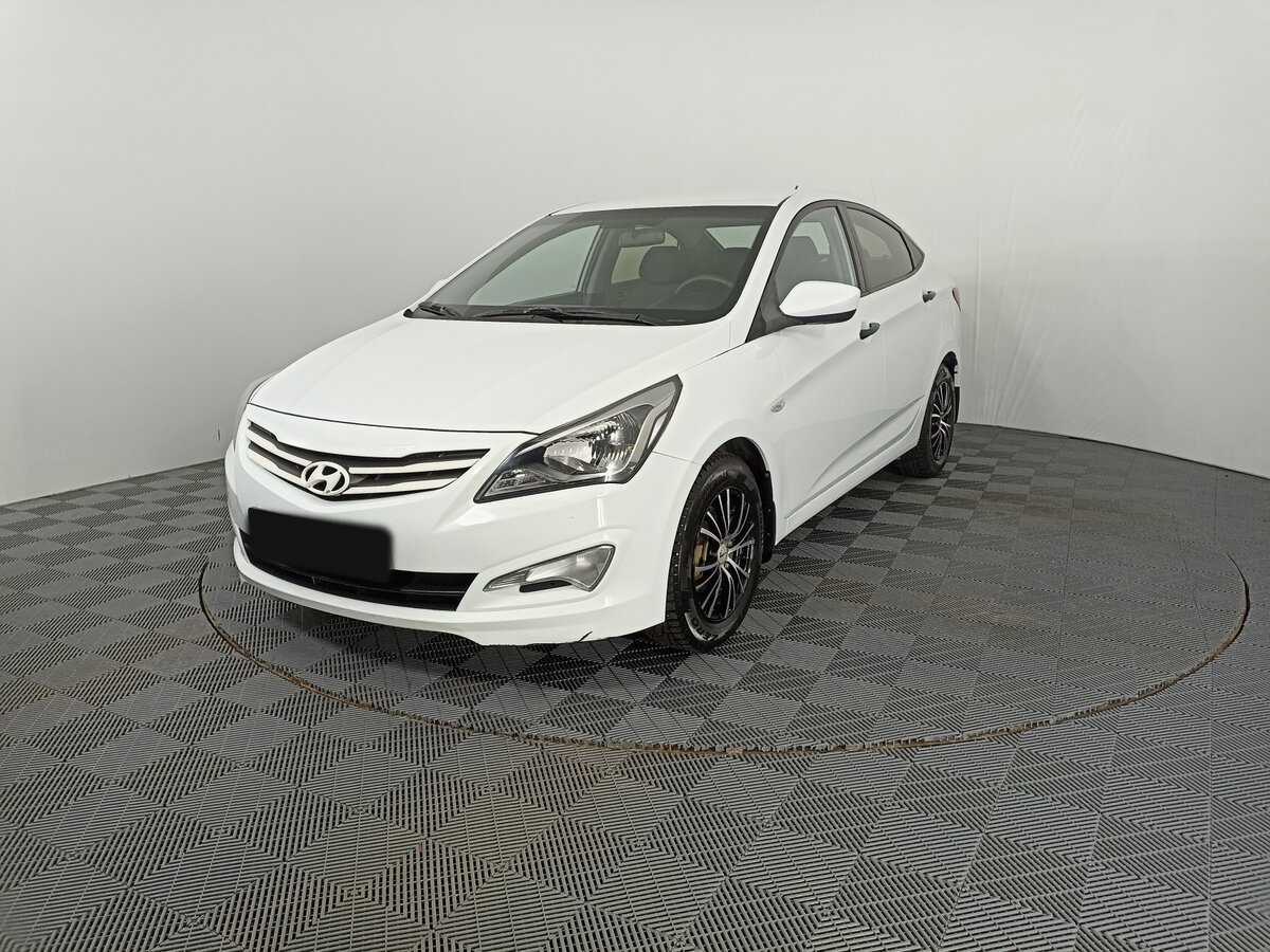 Hyundai Solaris с пробегом — 2015 год. Посмотреть фото