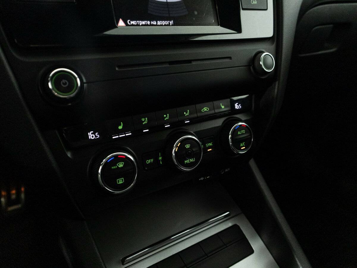 Skoda Octavia с пробегом — 2016 год. Фото: #15
