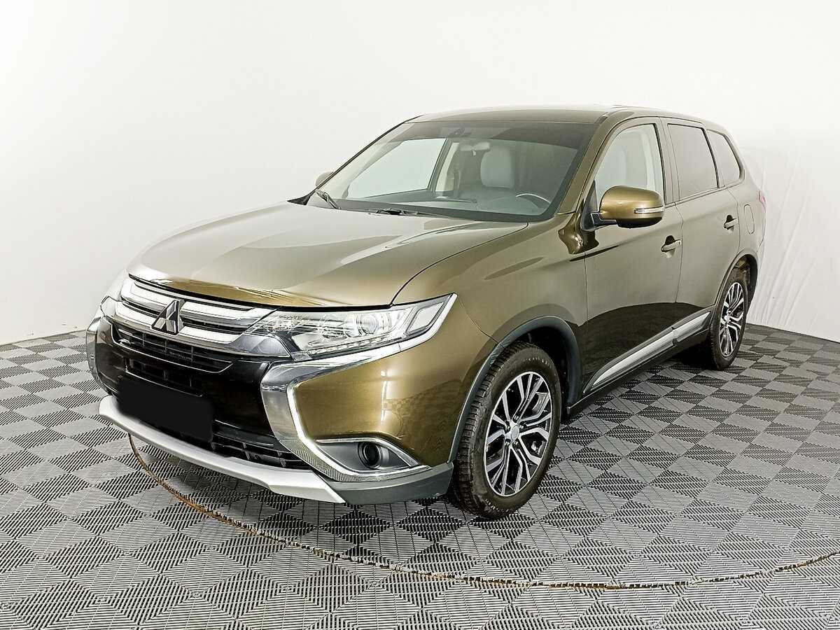 Mitsubishi Outlander с пробегом — 2018 год. Посмотреть фото
