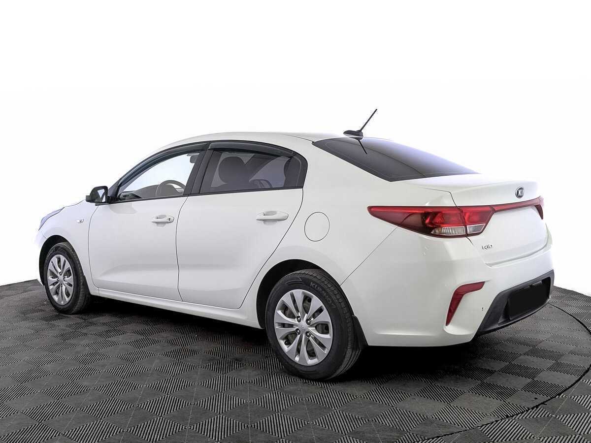 Kia Rio с пробегом — 2018 год. Фото: #6