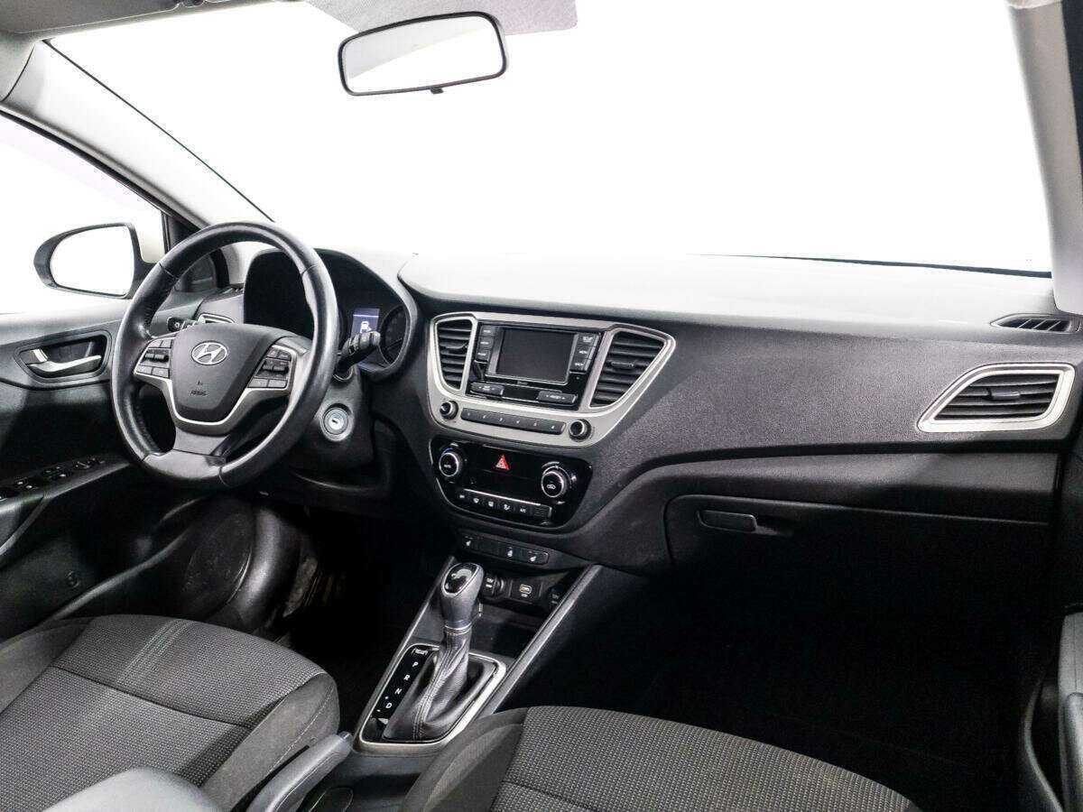 Hyundai Solaris с пробегом — 2019 год. Фото: #8