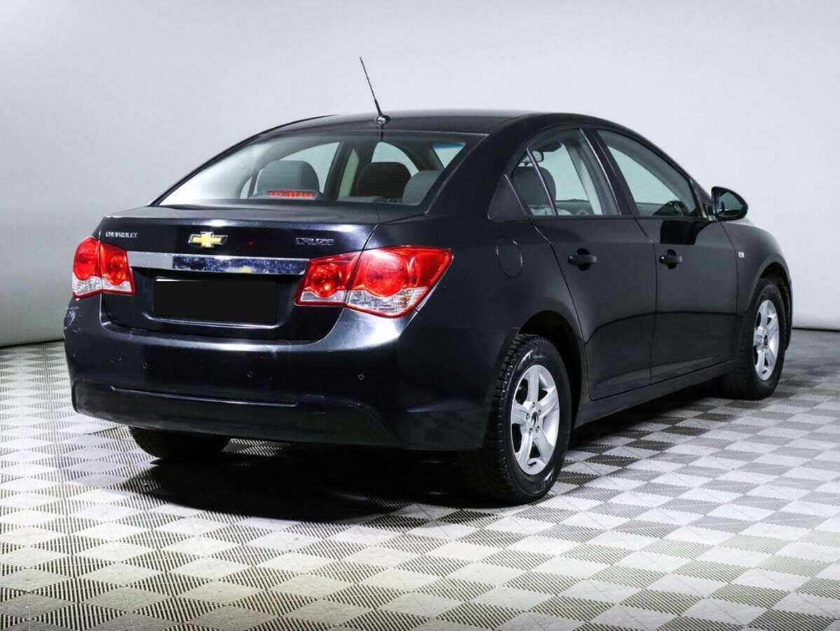 Chevrolet Cruze с пробегом — 2013 год. Фото: #3