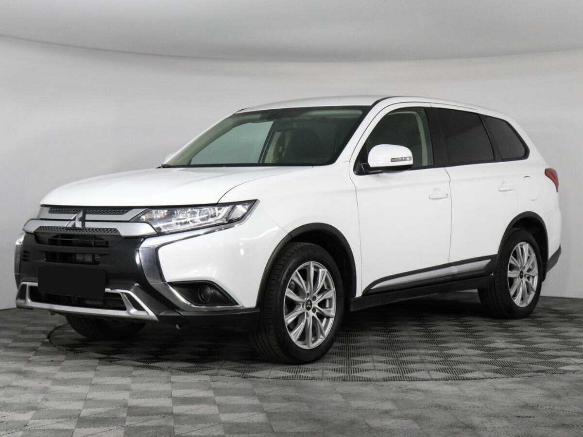 Mitsubishi Outlander с пробегом — 2020 год. Фото: #0