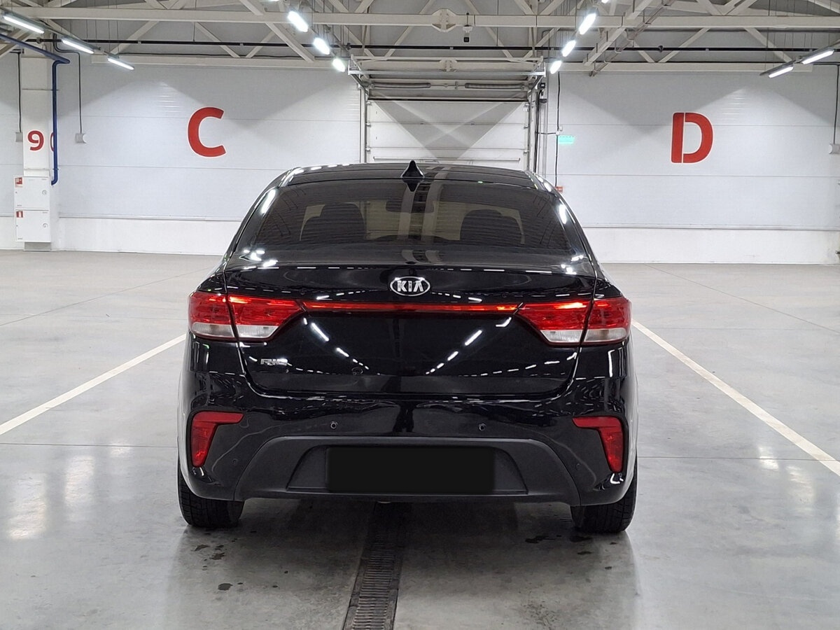 Kia Rio с пробегом — 2019 год. Фото: #5