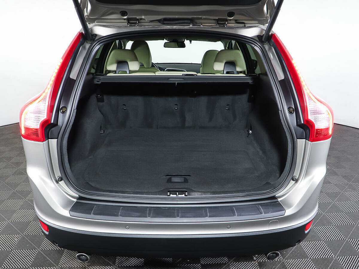 Volvo XC60 с пробегом — 2012 год. Фото: #9