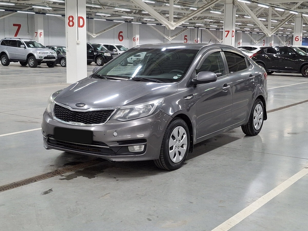 Kia Rio с пробегом — 2015 год. Посмотреть фото