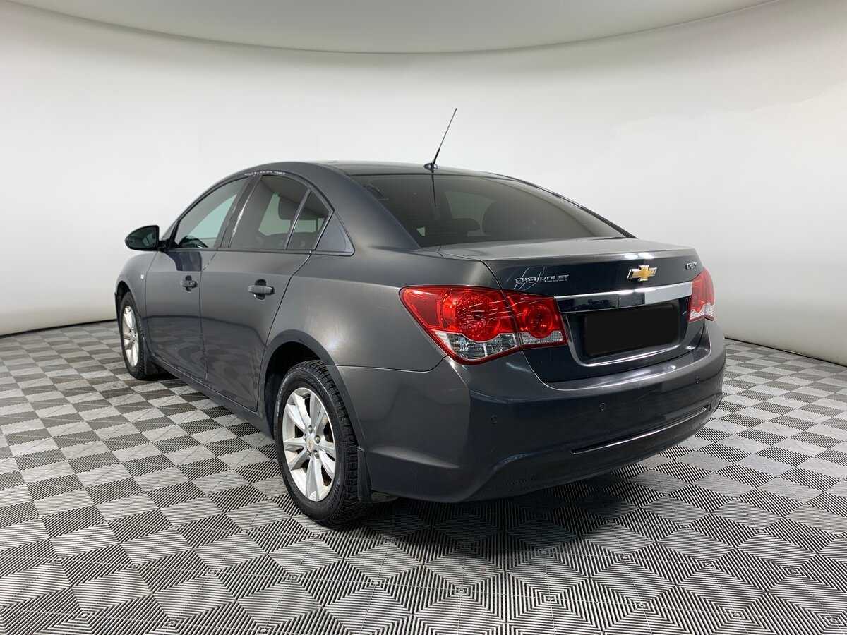 Chevrolet Cruze с пробегом — 2013 год. Фото: #6
