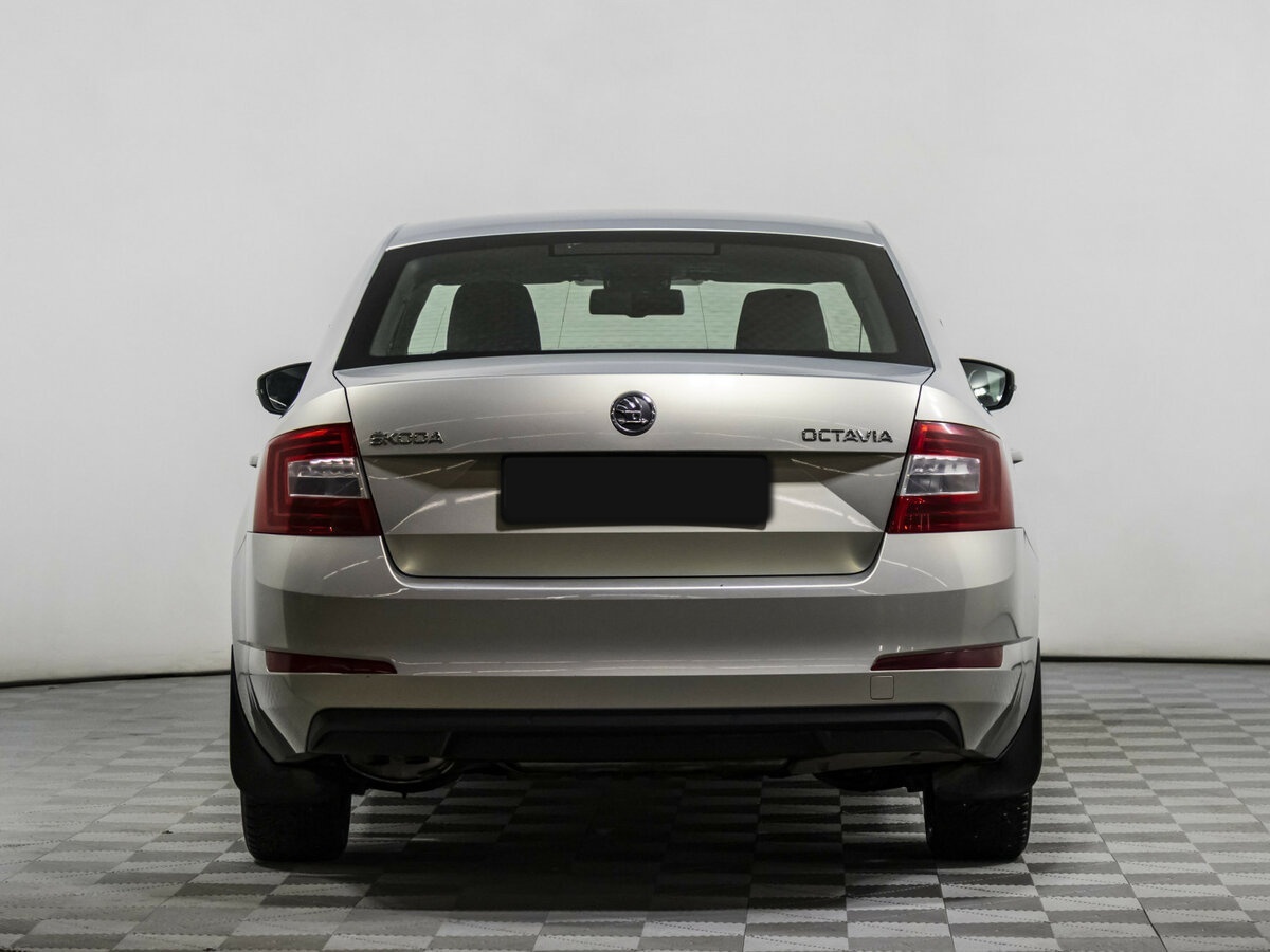 Skoda Octavia с пробегом — 2014 год. Фото: #4