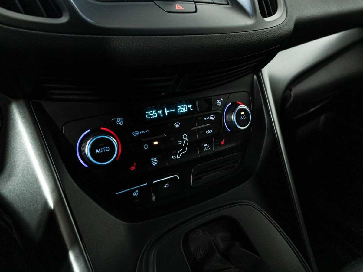 Ford Kuga с пробегом — 2017 год. Фото: #14