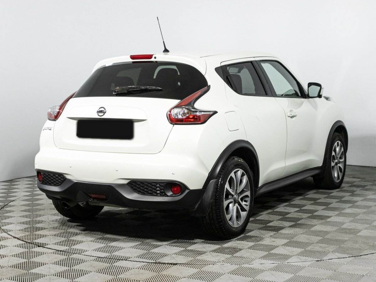 Nissan Juke с пробегом — 2015 год. Фото: #4