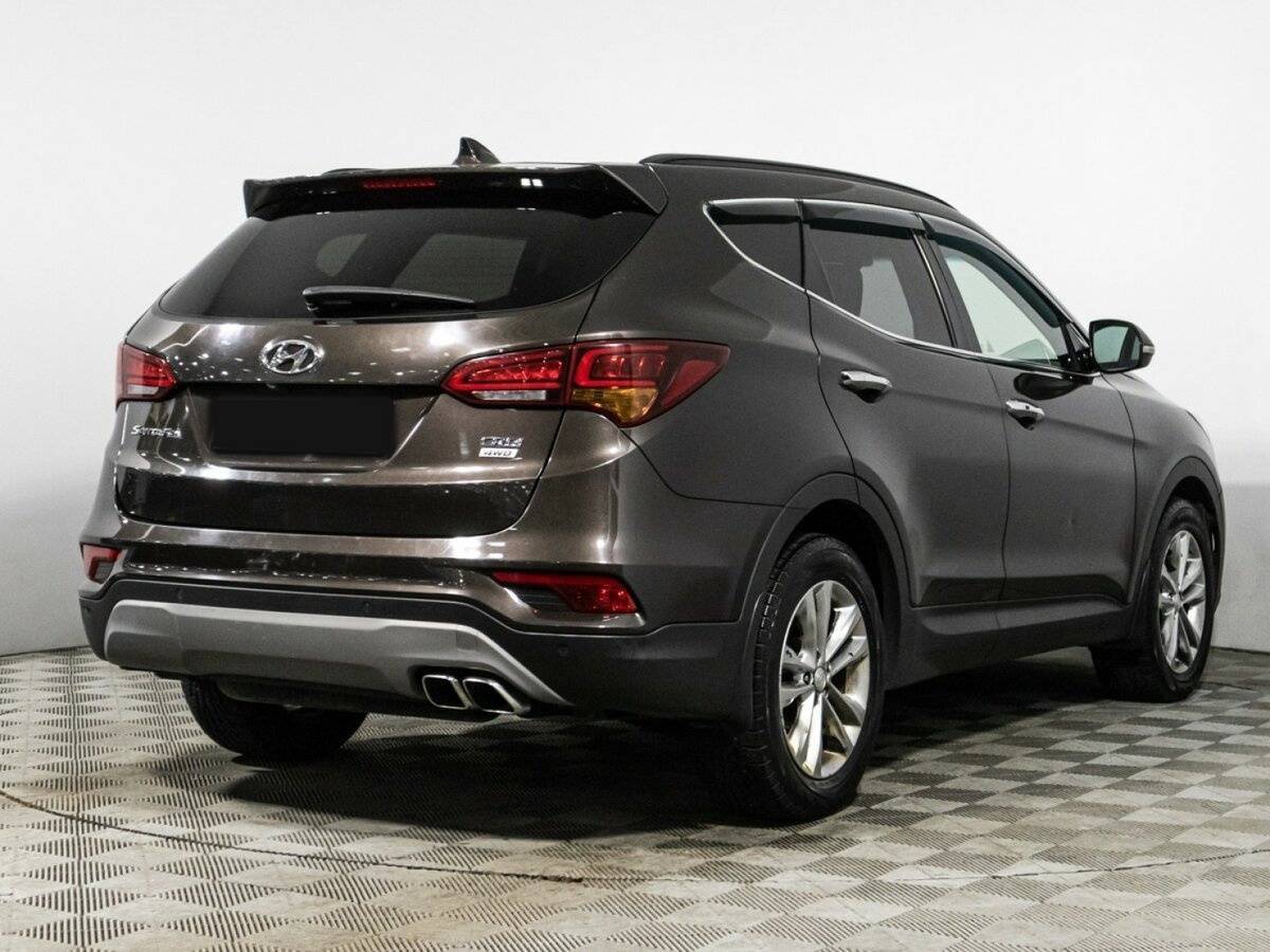 Hyundai Santa Fe с пробегом — 2017 год. Фото: #4