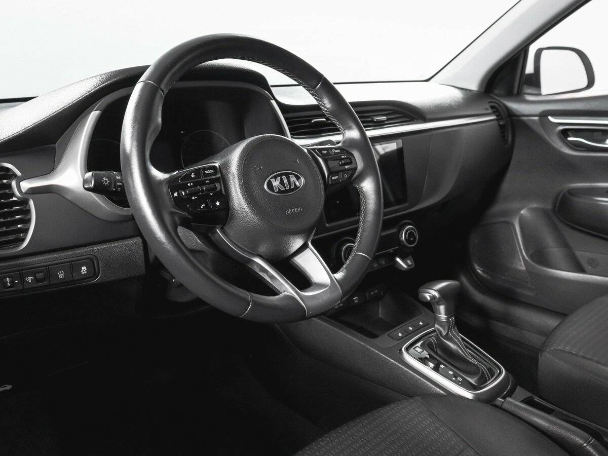 Kia Rio с пробегом — 2021 год. Фото: #12