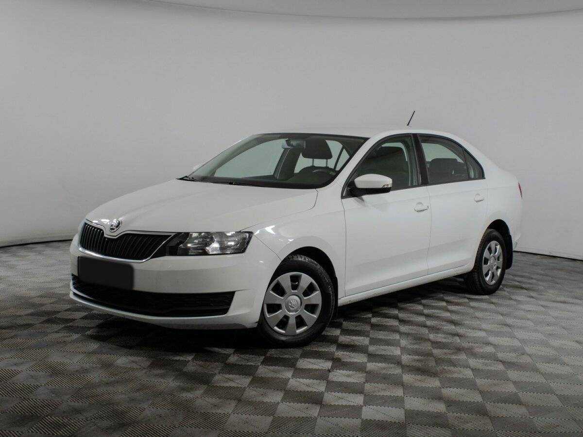 Skoda Rapid с пробегом — 2017 год. Фото: #0