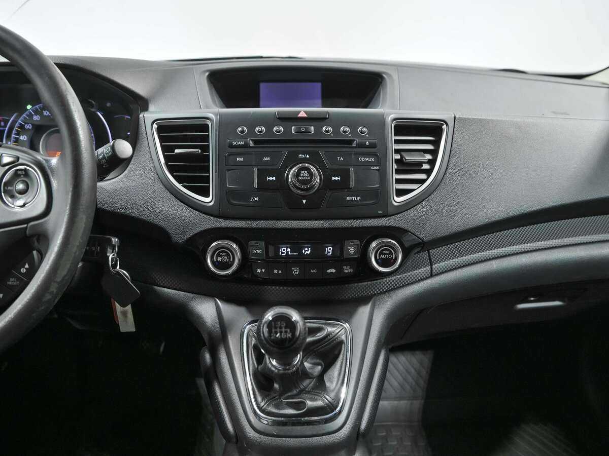 Honda CR-V с пробегом — 2015 год. Фото: #9
