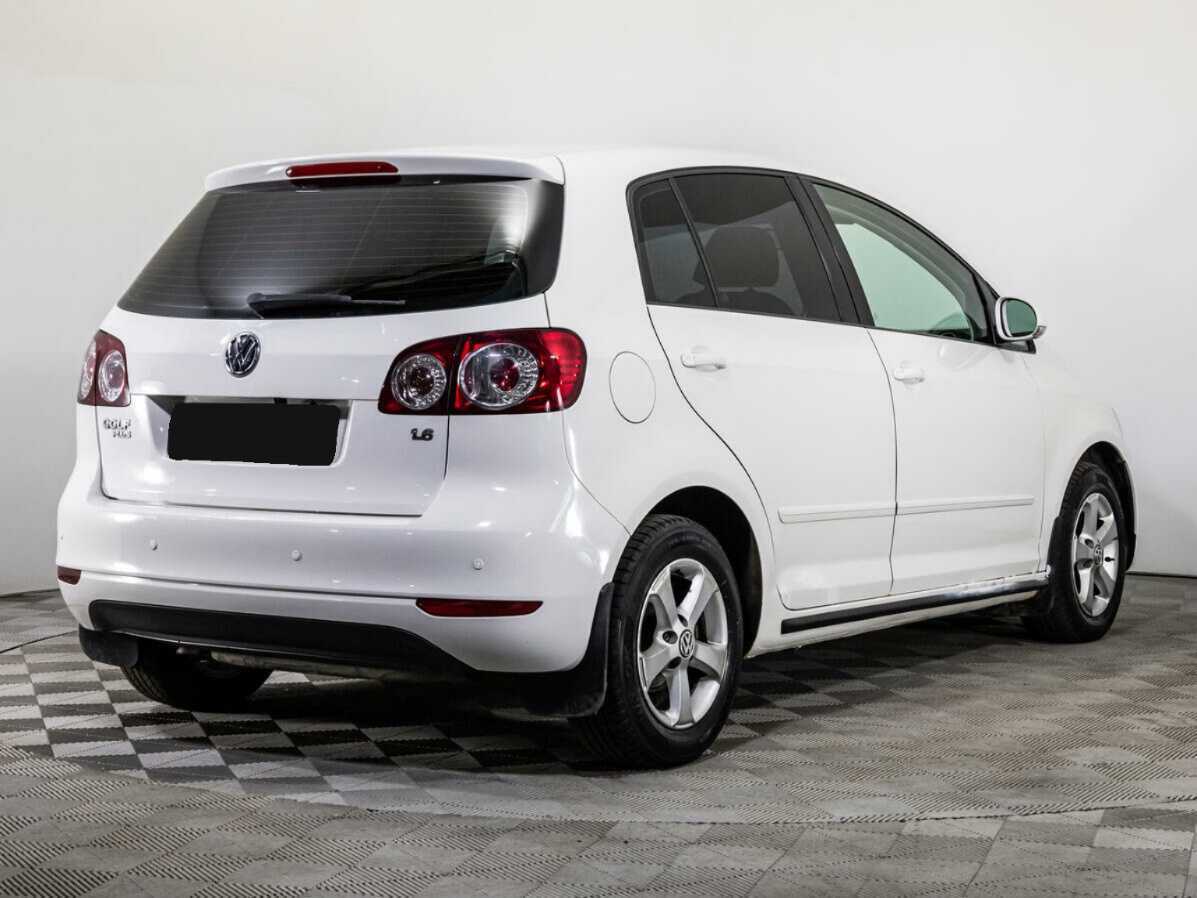 Volkswagen Golf Plus с пробегом — 2013 год. Фото: #4