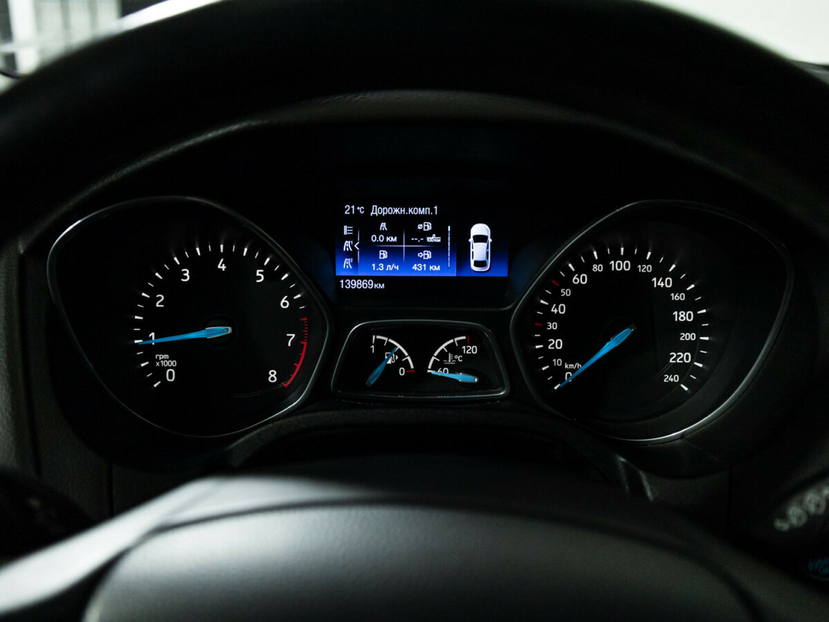 Ford Focus с пробегом — 2017 год. Фото: #11