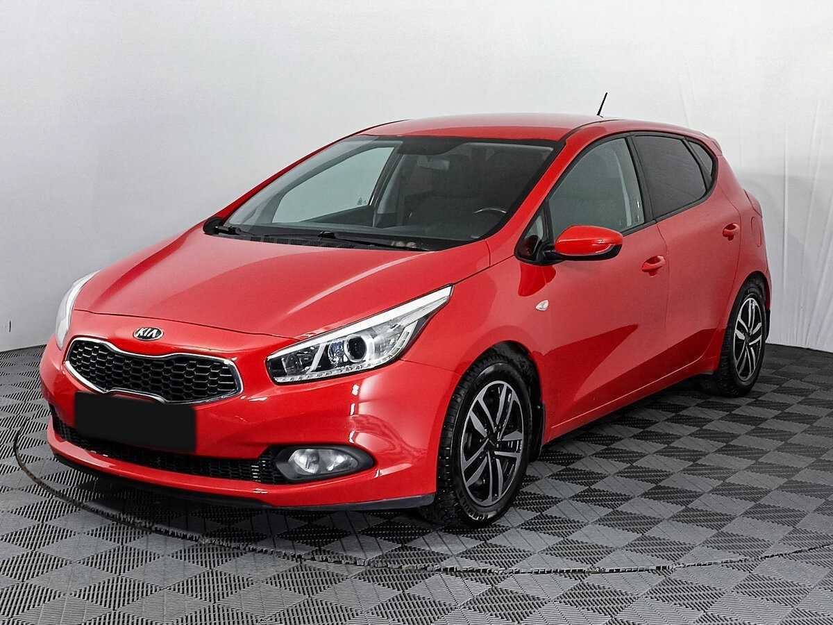 Kia Ceed с пробегом — 2015 год. Фото: #0
