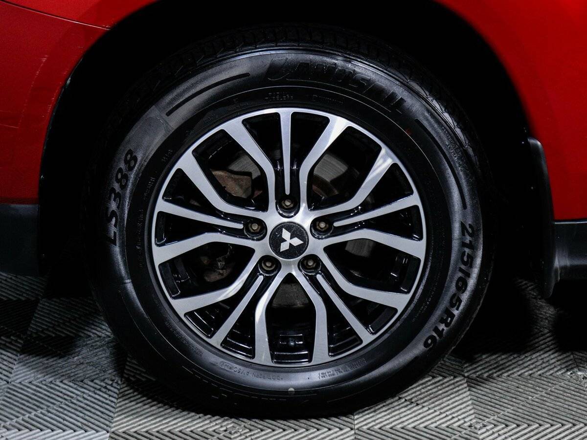 Mitsubishi ASX с пробегом — 2012 год. Фото: #13