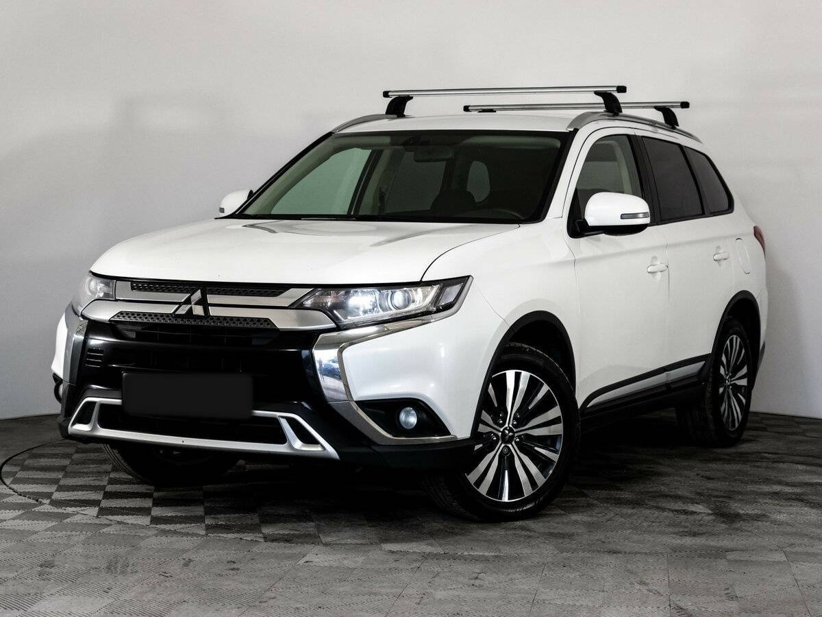 Mitsubishi Outlander с пробегом — 2019 год. Фото: #0