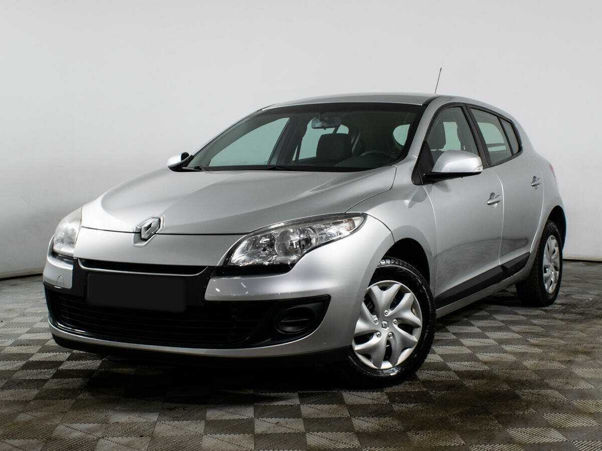 Renault Megane с пробегом — 2012 год. Фото: #0