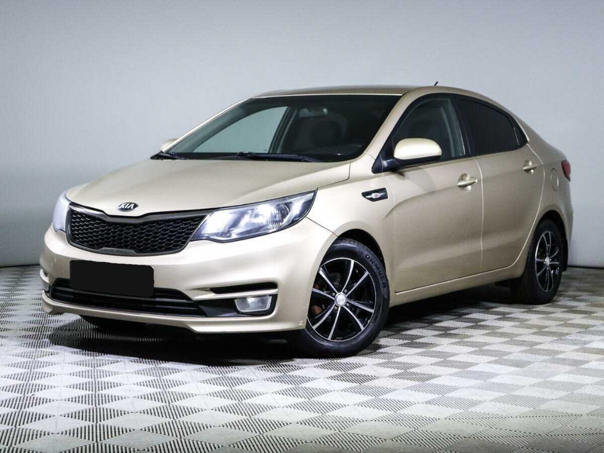 Kia Rio с пробегом — 2015 год. Посмотреть фото