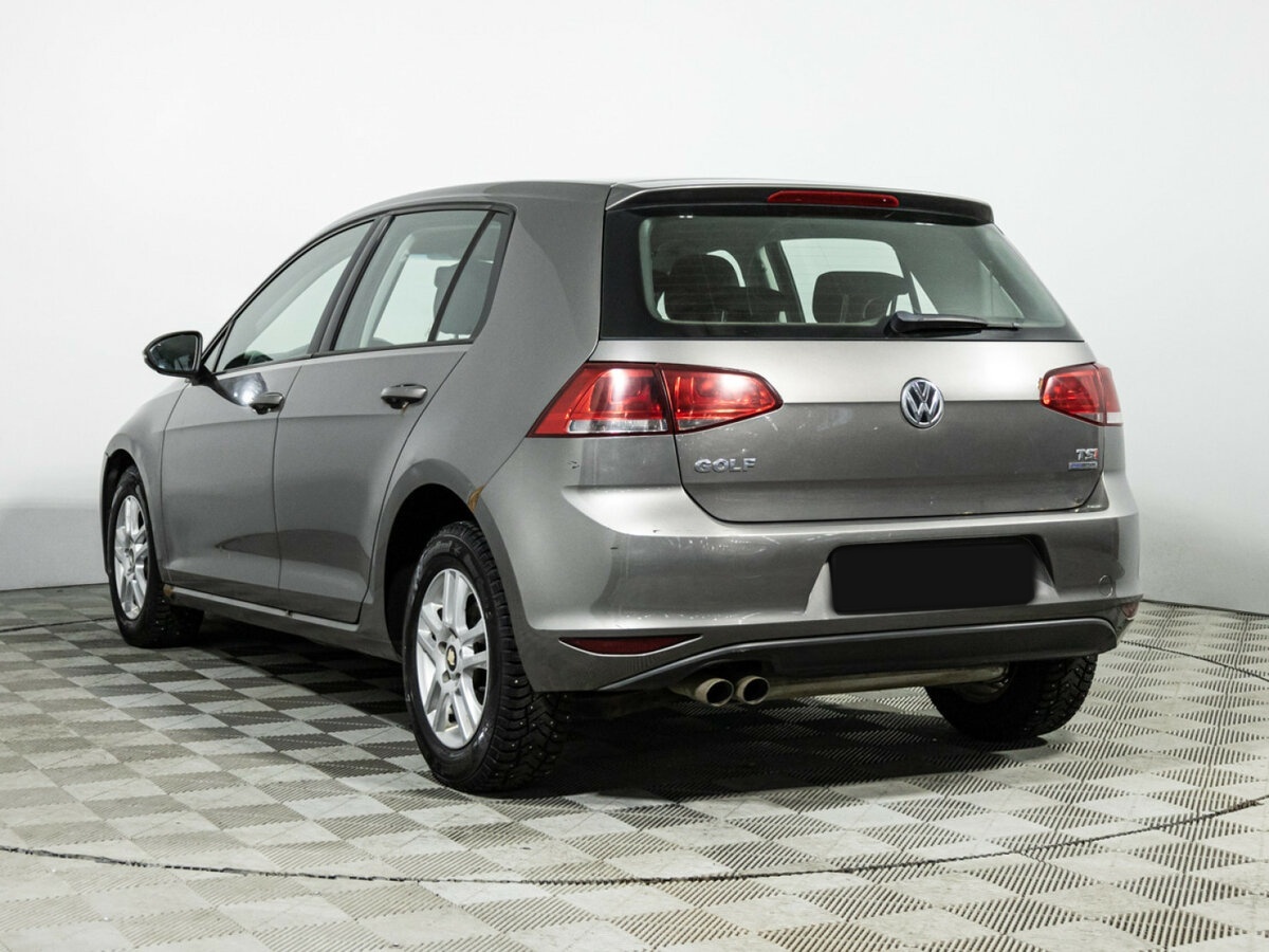 Volkswagen Golf с пробегом — 2013 год. Фото: #6