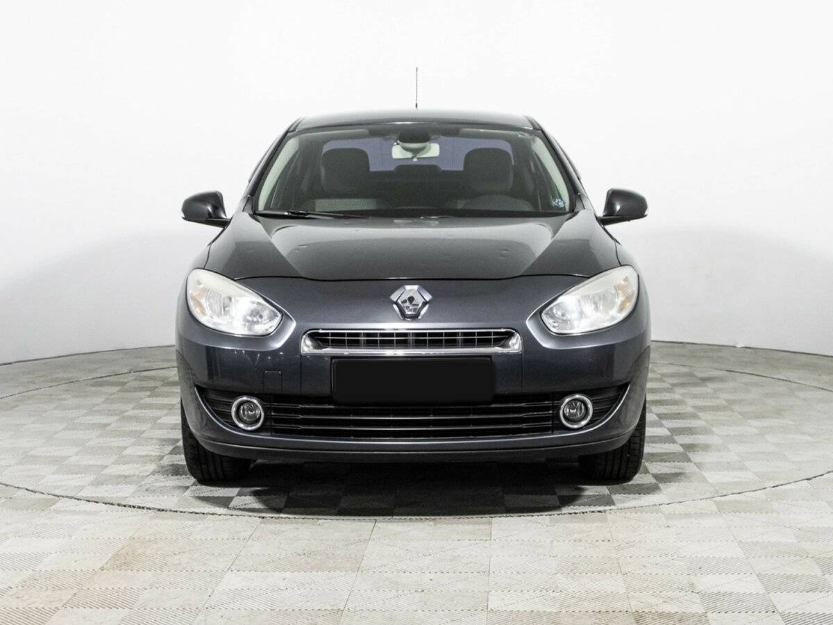 Renault Fluence с пробегом — 2012 год. Фото: #1