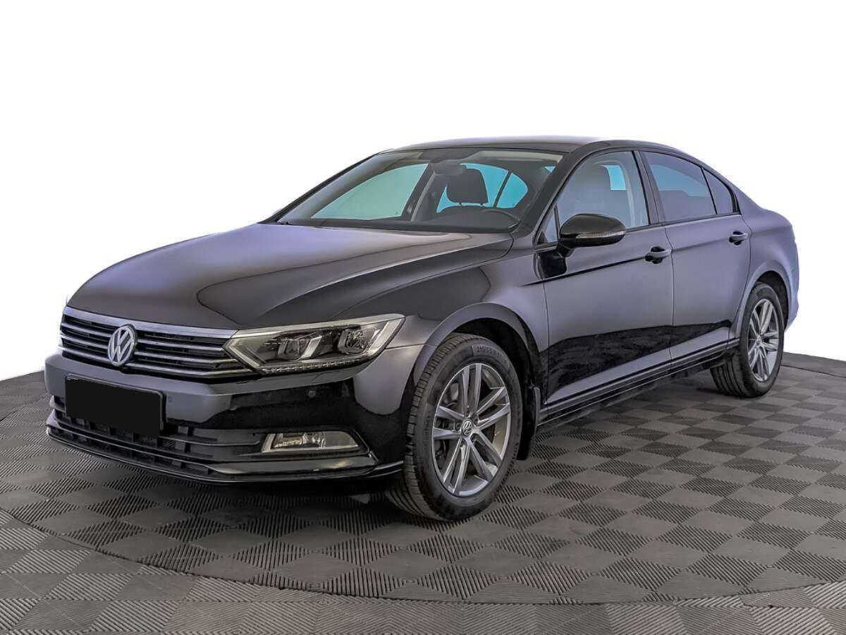 Volkswagen Passat с пробегом — 2016 год. Фото: #0