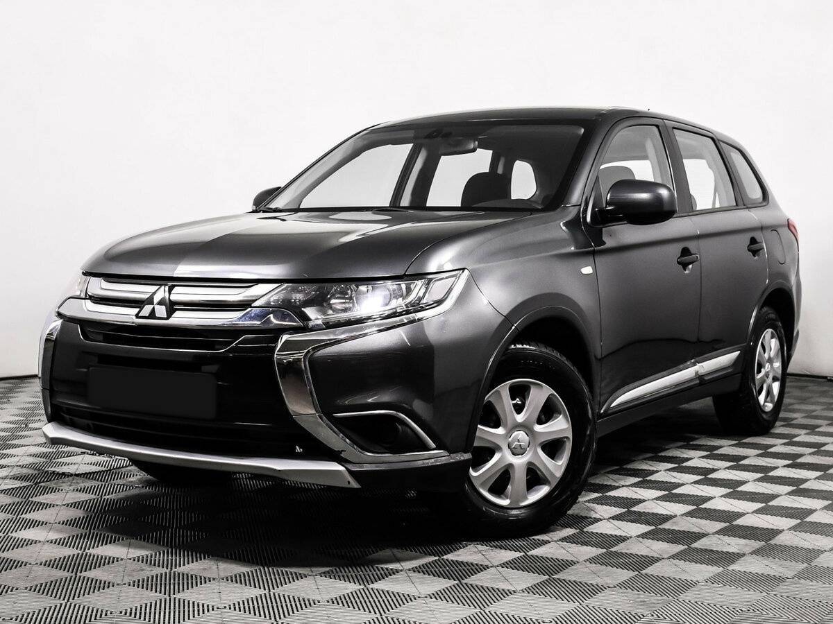 Mitsubishi Outlander с пробегом — 2015 год. Посмотреть фото