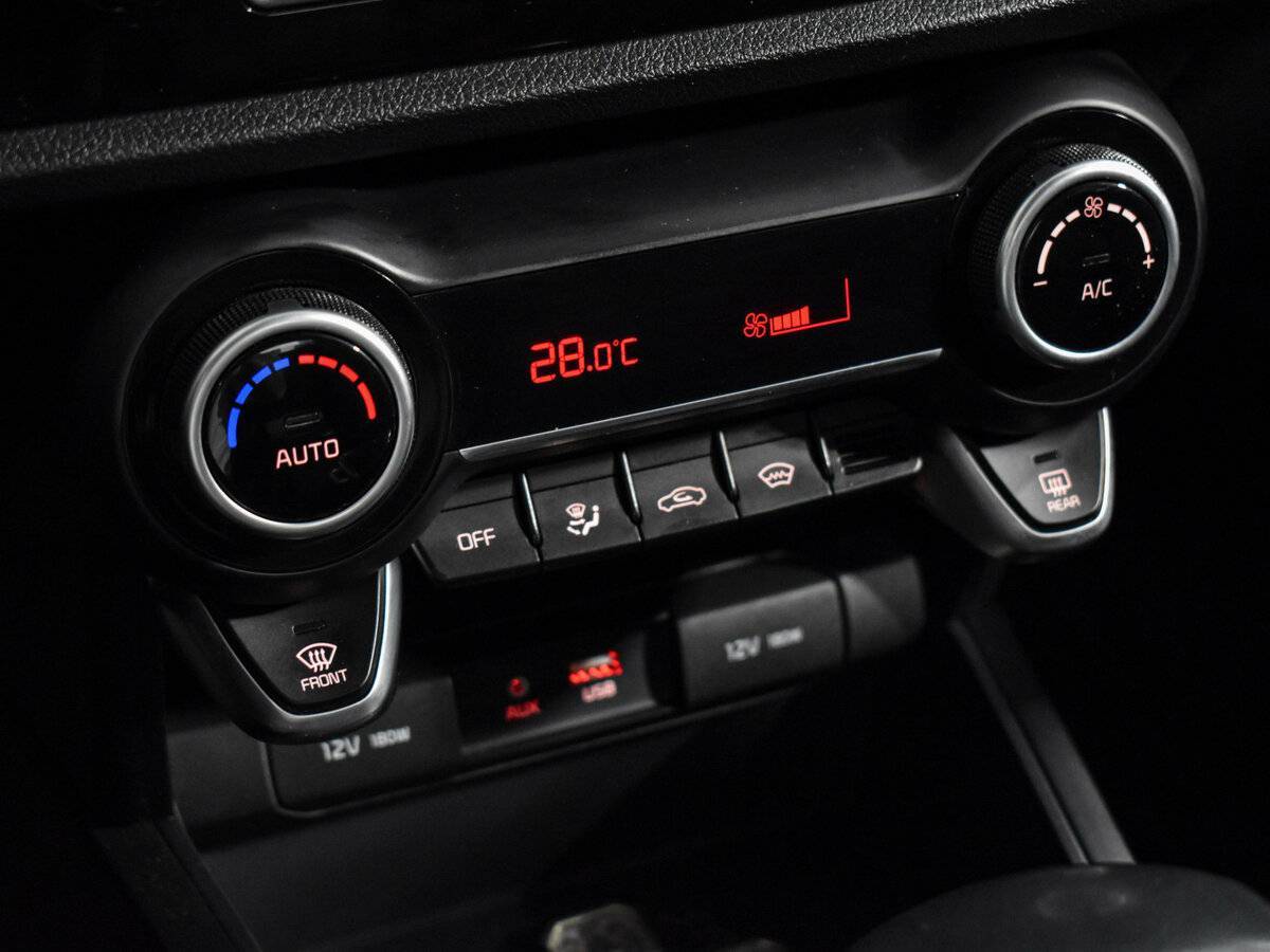 Kia Rio с пробегом — 2018 год. Фото: #15